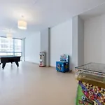 Apartment Luxury 2 Min With Balcony, Ocean View, Wifi, Ac, Smarttv