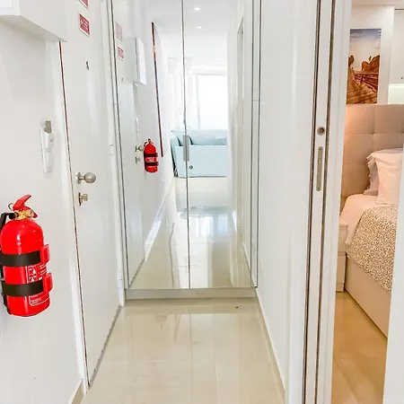 Luxury 2 Min With Balcony, Ocean View, Wifi, Ac, Smarttv Apartamento *