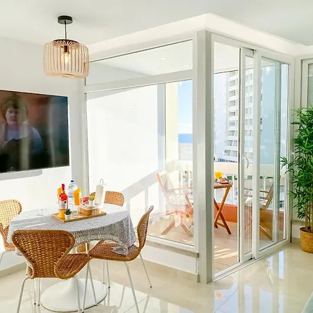아파트 Luxury 2 Min With Balcony, Ocean View, Wifi, Ac, Smarttv 포티마오