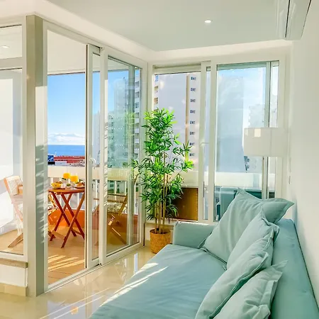 아파트 Luxury 2 Min With Balcony, Ocean View, Wifi, Ac, Smarttv 포티마오
