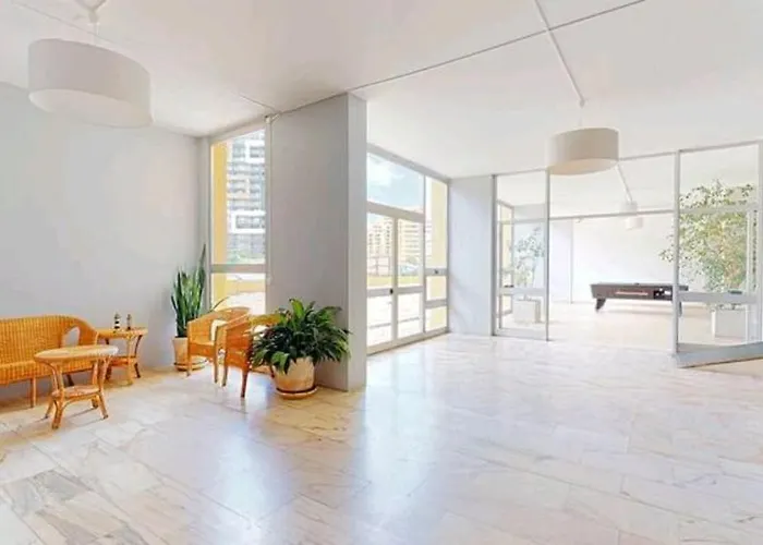 Luxury 2 Min With Balcony, Ocean View, Wifi, Ac, Smarttv Apartament