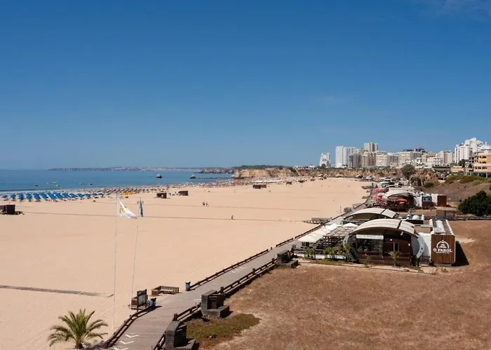 Luxury 2 Min With Balcony, Ocean View, Wifi, Ac, Smarttv Apartament Portimão