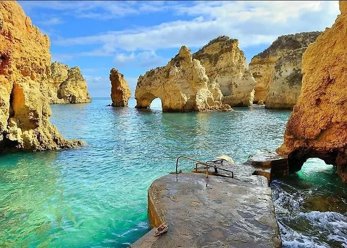 Luxury 2 Min With Balcony, Ocean View, Wifi, Ac, Smarttv Portimão