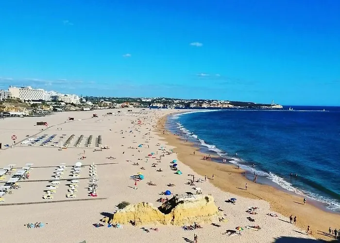 Luxury 2 Min With Balcony, Ocean View, Wifi, Ac, Smarttv Portimão