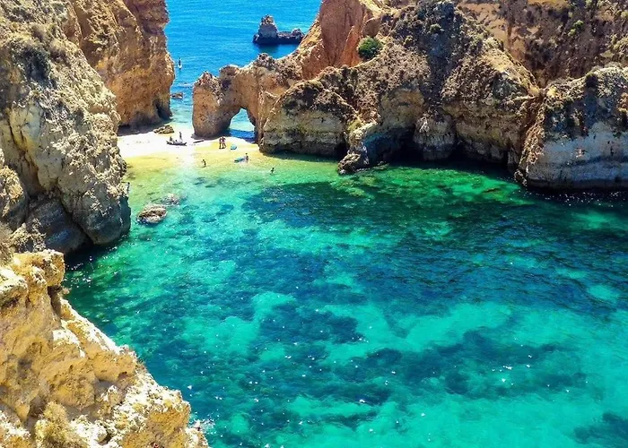 Luxury 2 Min With Balcony, Ocean View, Wifi, Ac, Smarttv