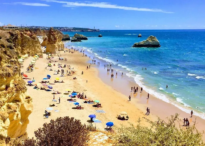 Luxury 2 Min With Balcony, Ocean View, Wifi, Ac, Smarttv Portimão