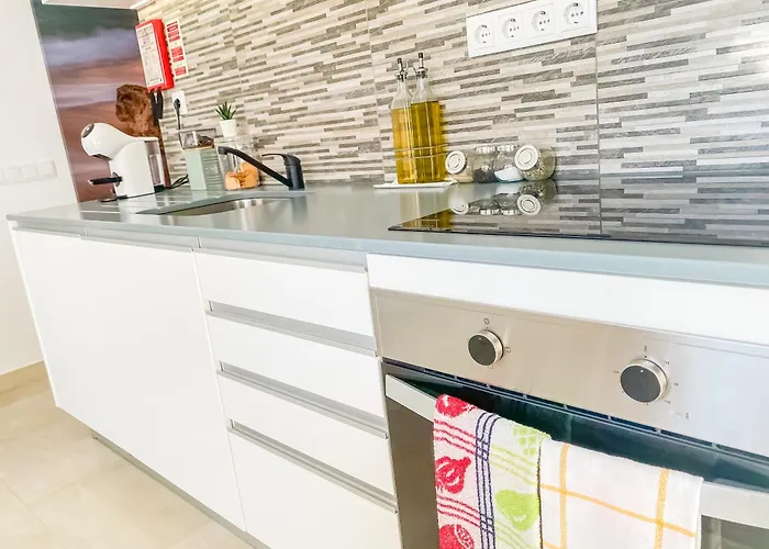 Apartament Luxury 2 Min With Balcony, Ocean View, Wifi, Ac, Smarttv *