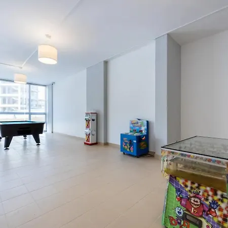 דירה Luxury 2 Min With Balcony, Ocean View, Wifi, Ac, Smarttv *