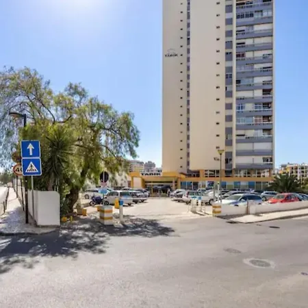 Luxury 2 Min With Balcony, Ocean View, Wifi, Ac, Smarttv * פורטימאו